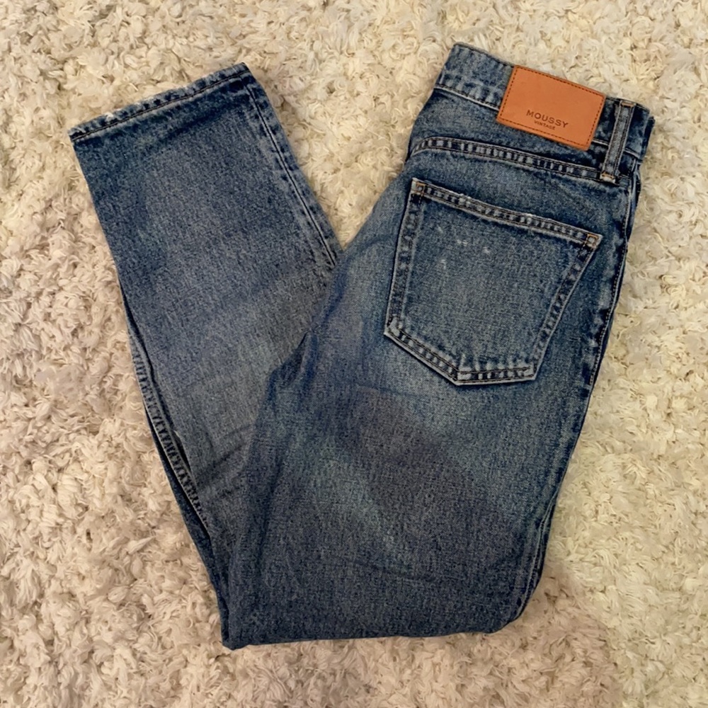 Moussy distressed jeans